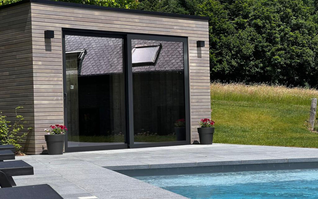 Poolhouse à Tenneville Bardage et pose de chassis